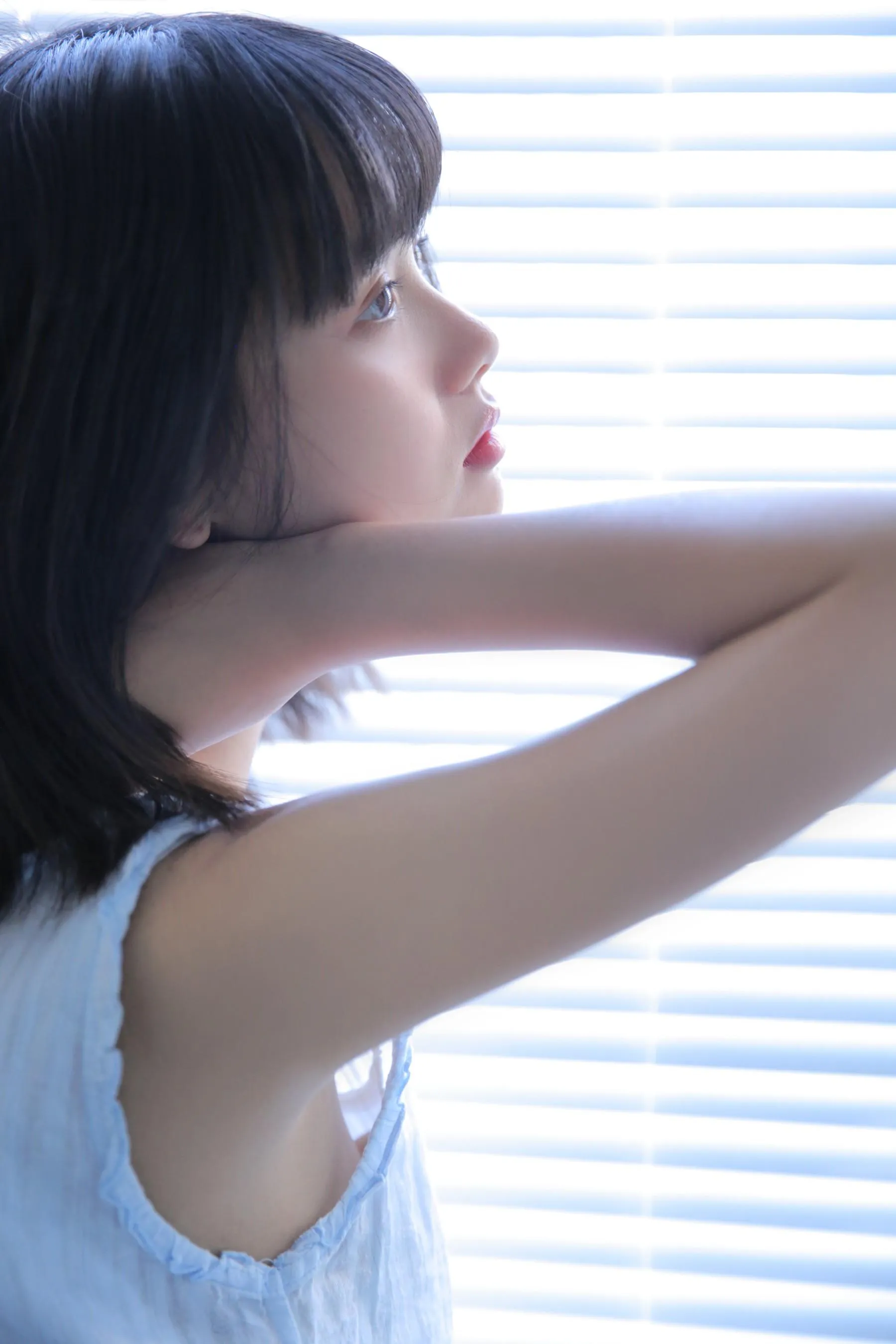 [艺图语] 2022.06.27 思念人之屋 猫梓子 [26P]插图1